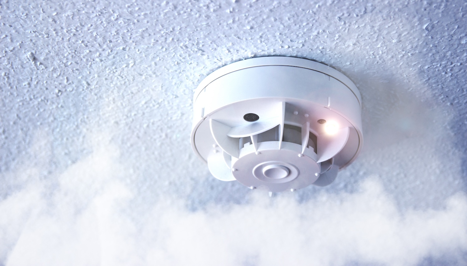 Smoke Detector คืออะไร? ทำไมทุกบ้านควรมีติดตั้ง
